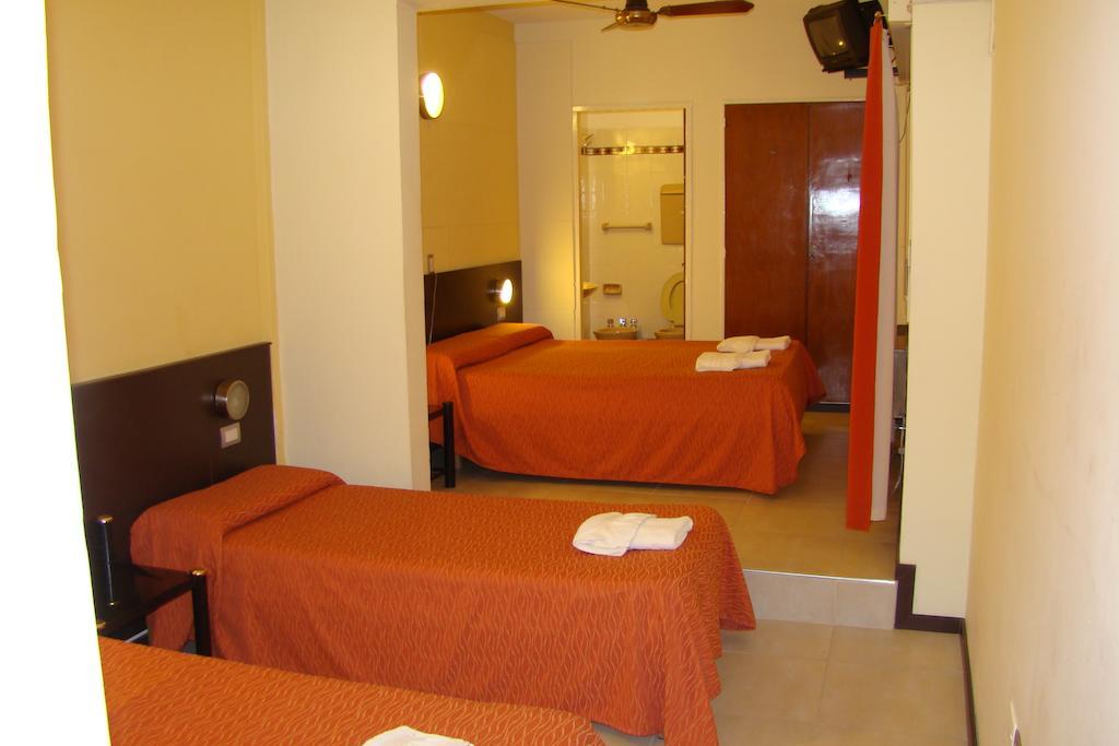 Hotel Temu Villa Carlos Paz Phòng bức ảnh