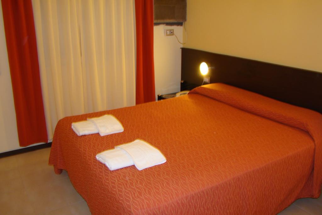 Hotel Temu Villa Carlos Paz Phòng bức ảnh