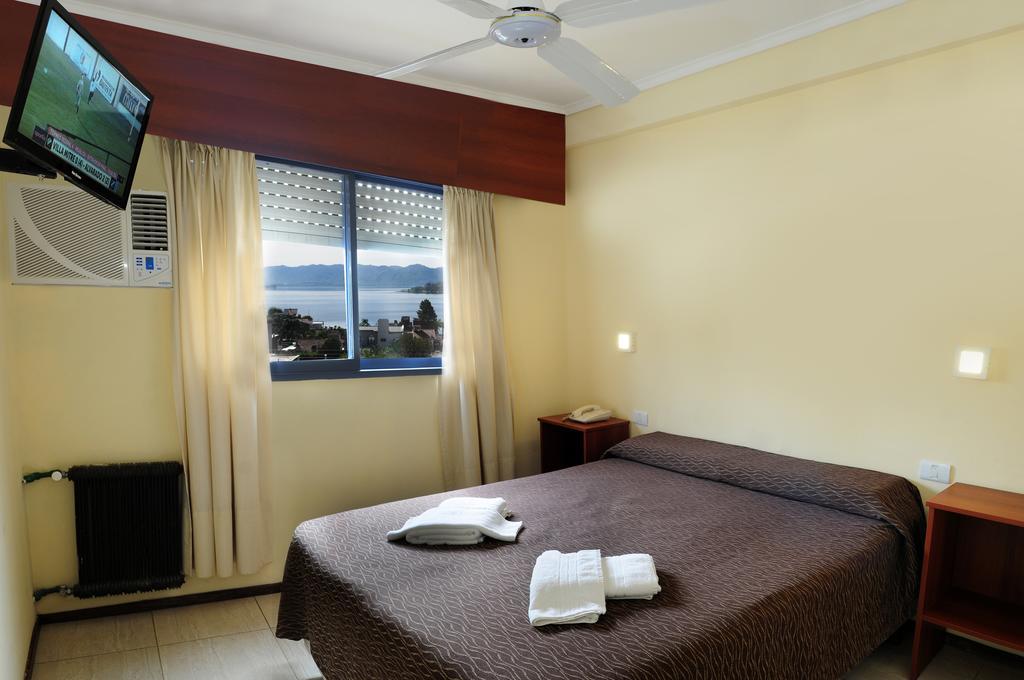 Hotel Temu Villa Carlos Paz Ngoại thất bức ảnh